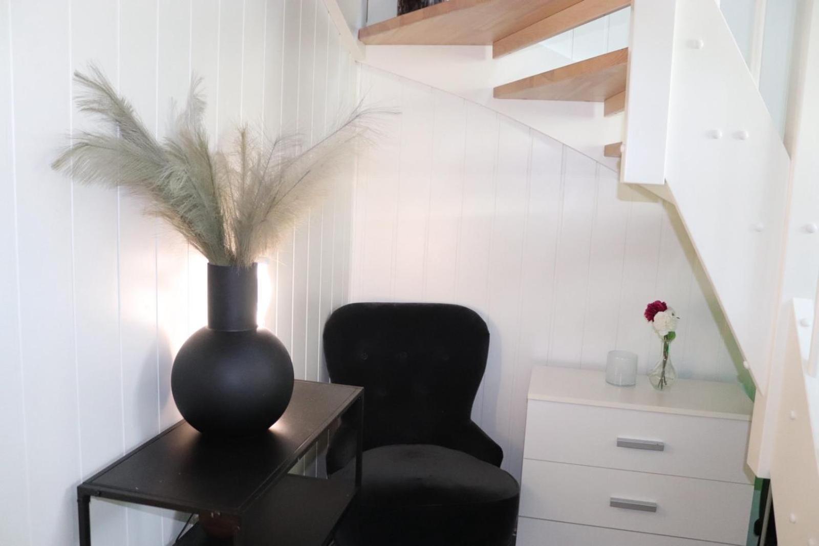 Rum i privatbostad Les Homes - Modern & Cozy Near Oslo Airport